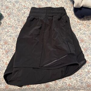 Lululemon Hotty Hot Short